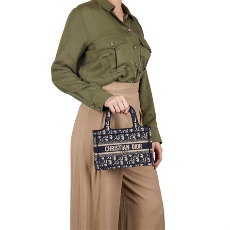 small dior tote bag price
